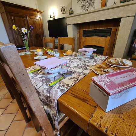 Chambres D'Hotes Au Calme Avec Salle De Jeux En Berry - Fr-1-591-678 Saulnay ภายนอก รูปภาพ